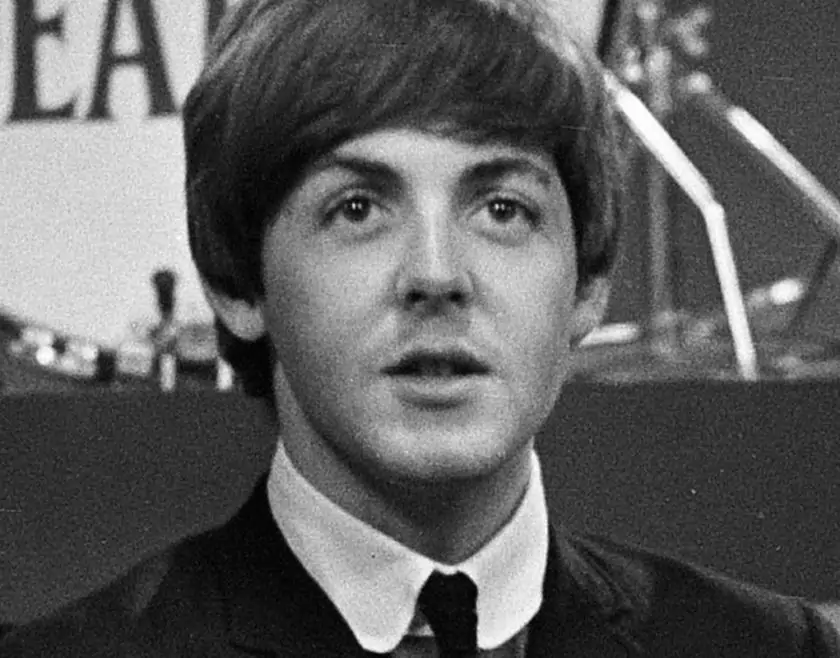 McCartney refleja su vida en un libro con 154 letras de canciones