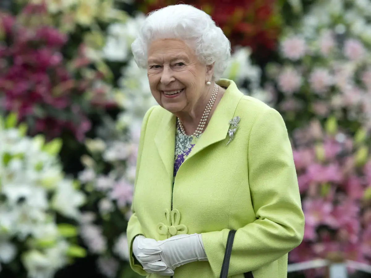 Isabel II viaja a su residencia de Balmoral para su descanso de verano