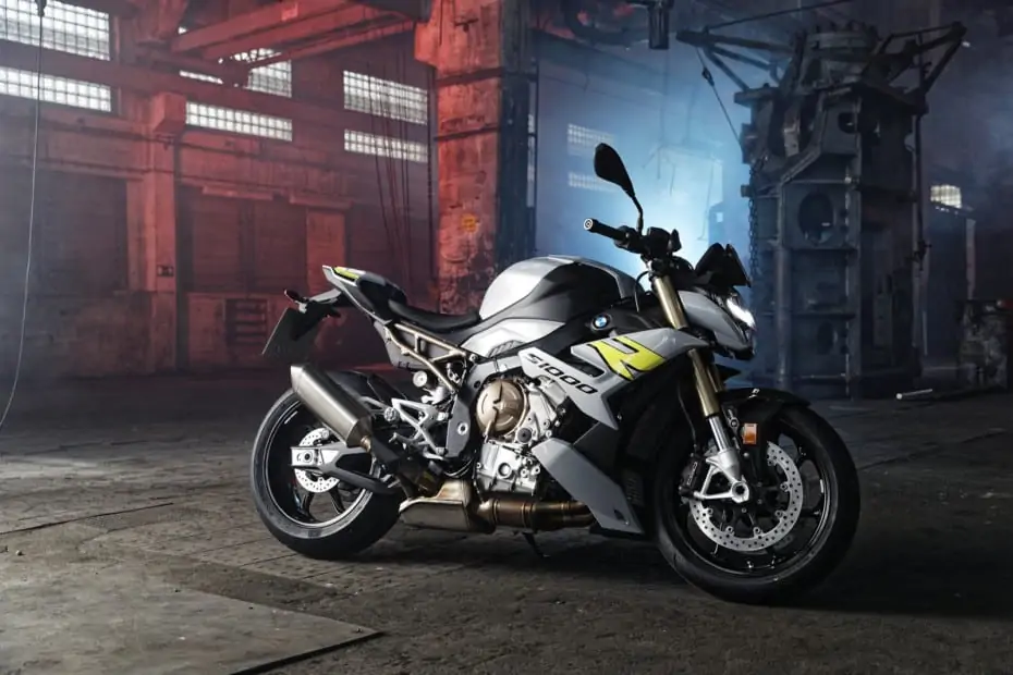 BMW Motorrad ya admite pedidos en España de la nueva S 1000 R, con 165 caballos