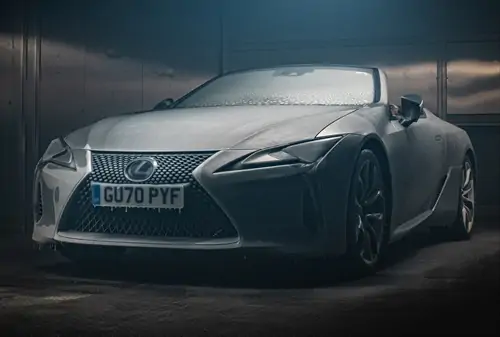 Lexus congela su LC Cabrio a -18 grados