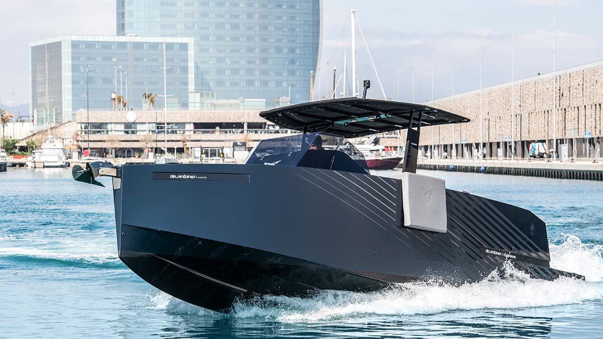 de antonio yachts cupra