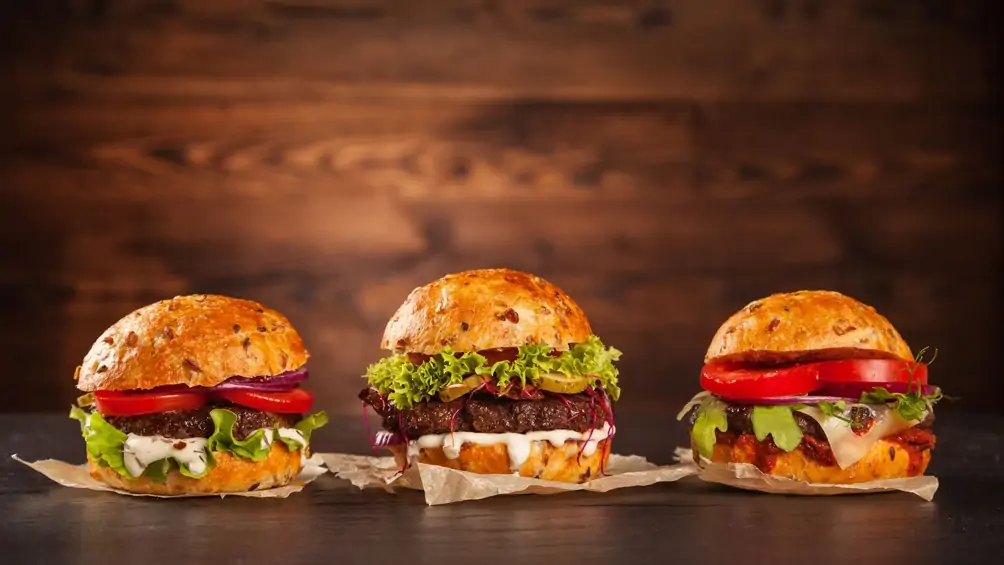 Hamburguesas, del estigma de la comida basura al envite de la carne vegetal