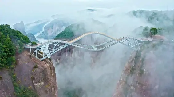 Imposible, pero cierto: así es el puente Ruyi en China