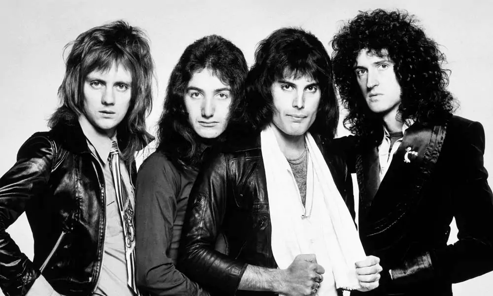 Queen celebra cinco décadas de música en Londres