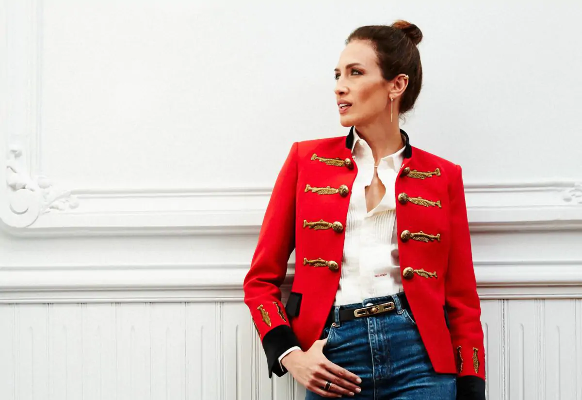 Nieves Álvarez diseña su primera colección de chaquetas «un reto interesante»