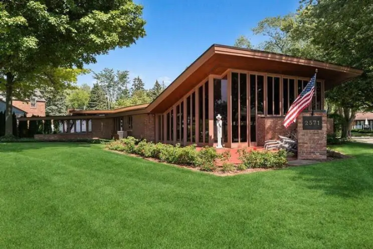 Una Frank Lloyd Wright sale al mercado por 1,6 millones en Michigan