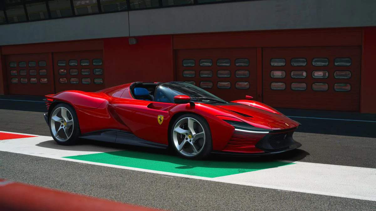 Ferrari lanza la edición limitada Daytona SP3 de la serie Icona