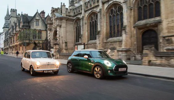 Mini celebra el 60 aniversario del lanzamiento del Cooper