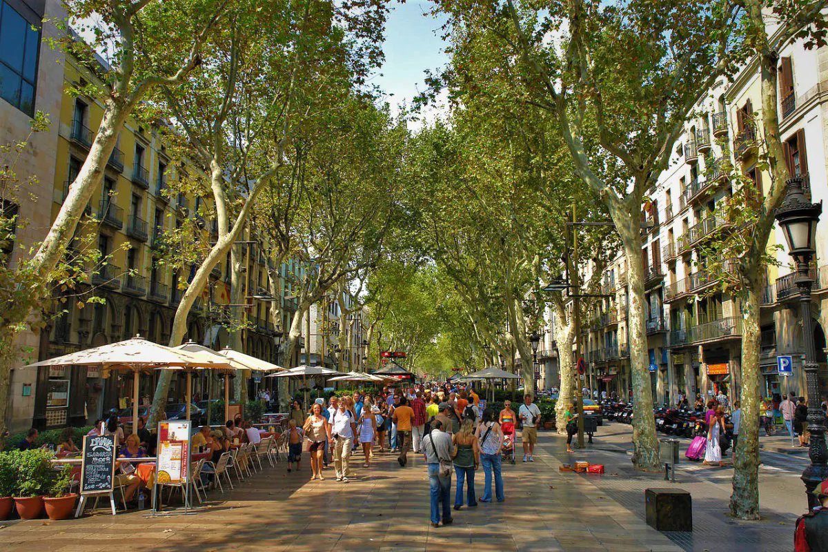 Barcelona invertirá 45 millones en transformar La Rambla en 2022