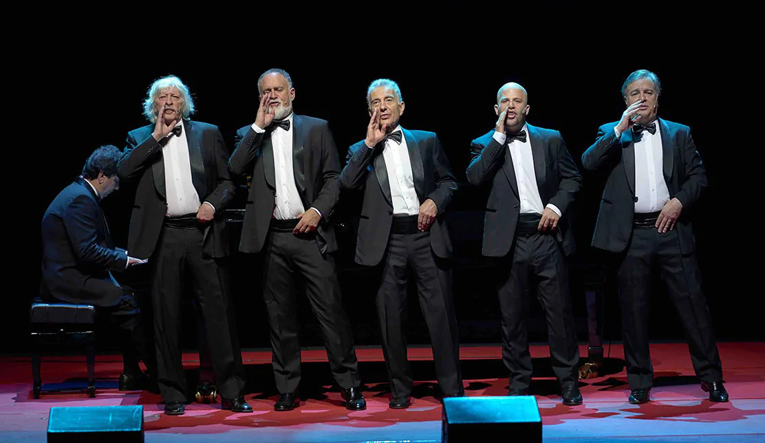 Les Luthiers, el espectáculo en estado puro de unos «simpáticos payasos»