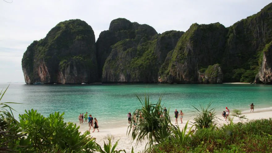 La vuelta a la idílica playa tailandesa popularizada por DiCaprio