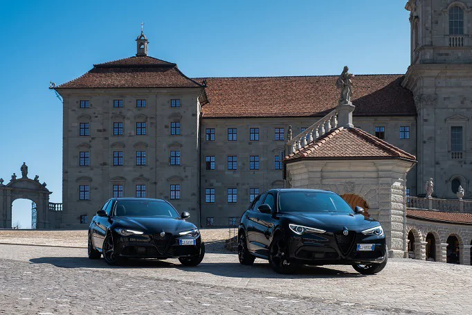 Alfa Romeo lanza en España la edición Estrema para los modelos Stelvio y Giulia