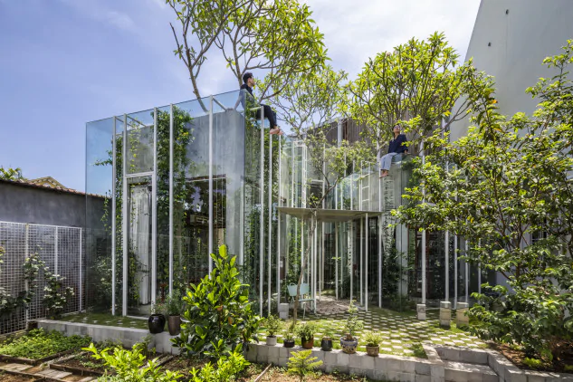 Una impresionante casa de vidrio para disfrutar de la luz y la naturaleza