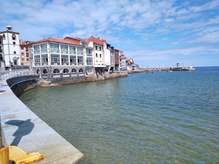 Luanco, la villa marinera más bonita de Asturias