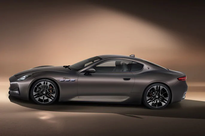 Maserati lanza el GranTurismo Folgore, el primer modelo eléctrico de la marca