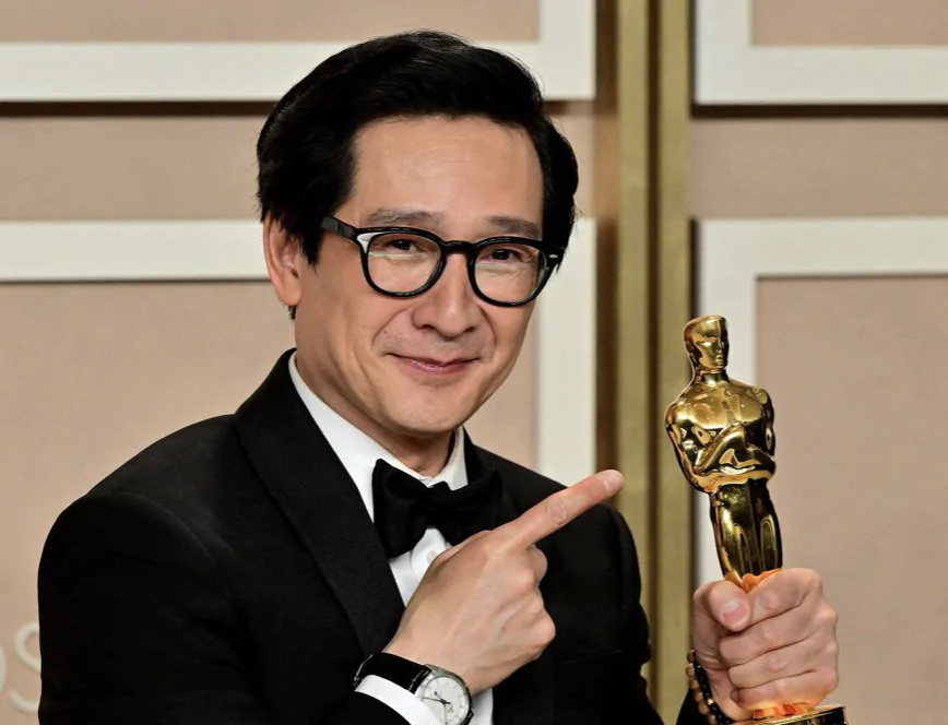 Ke Huy Quan en los Oscar: “Estuve en un campo de refugiados y he acabado aquí. ¡Esto es el sueño americano!”