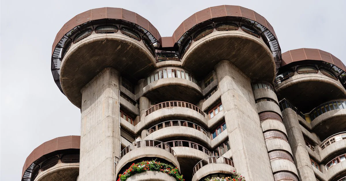 Torres Blancas, el edificio icónico de Madrid