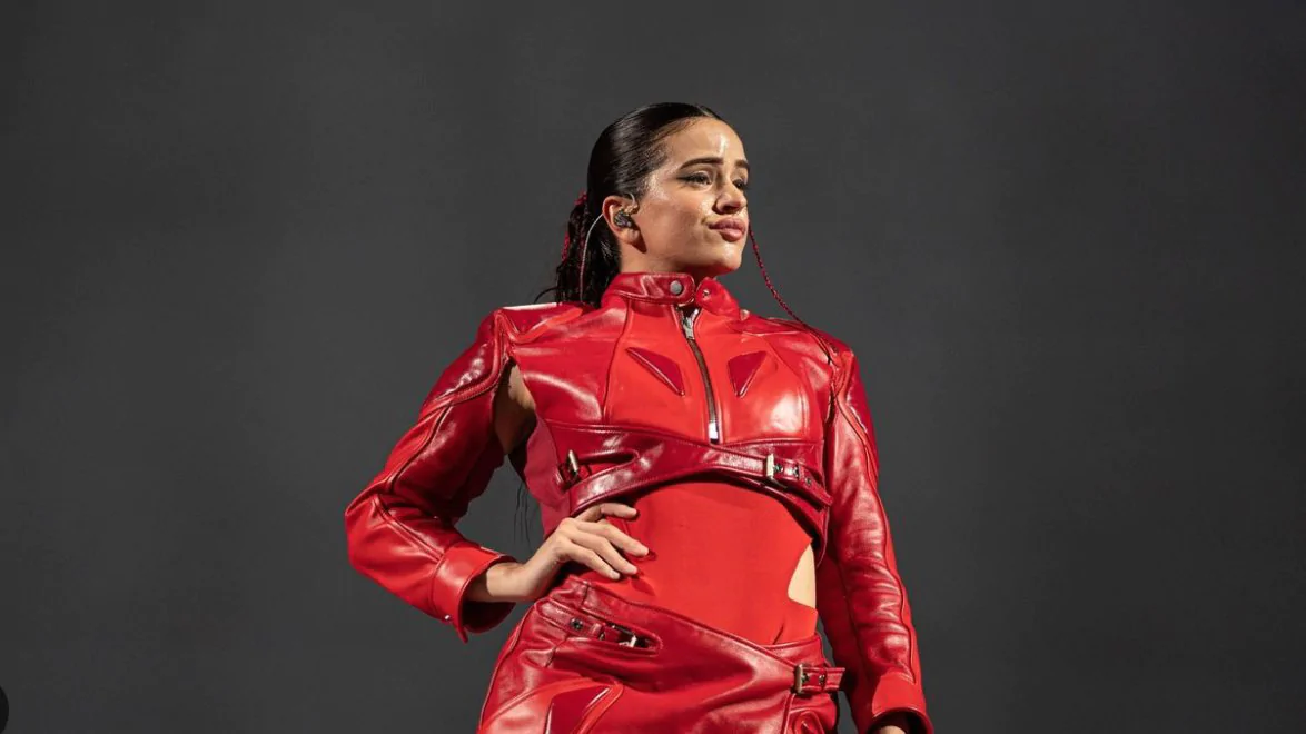 Rosalía concluye en París su gira ‘Motomami’ tras actuar ante casi 2 millones de personas