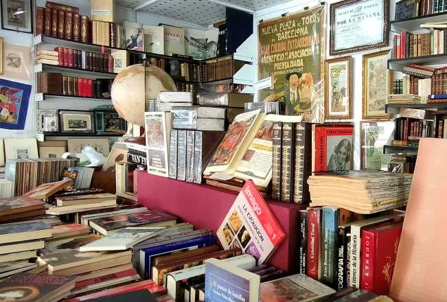 Más de medio millón de títulos buscan lector desde el jueves en la 33 Feria de Otoño del Libro Viejo y Antiguo de Madrid