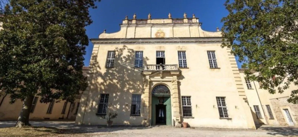 Sale a la venta el castillo de los Condes de Biandrate en Turín por 6 millones