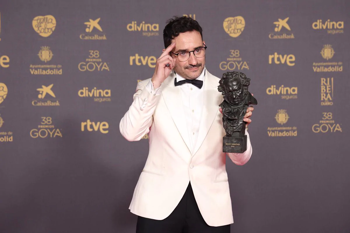 Spielberg felicita a Bayona por los Goyas de ‘La sociedad de la nieve’