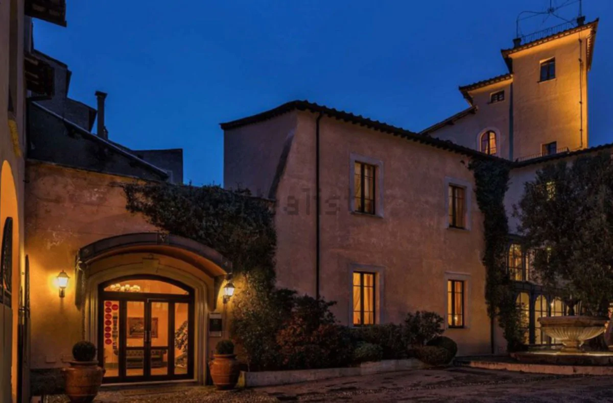 Se vende un hotel en un palacio del siglo XVII en Civita Castellana (Italia) por 3,2 millones de euros