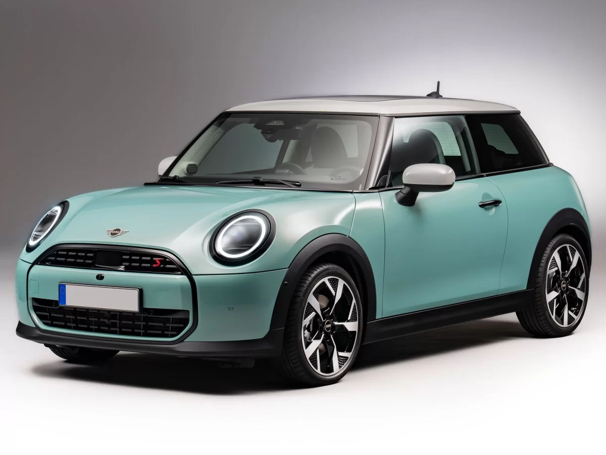 Un jurado internacional compuesto por 82 mujeres periodistas, premia al MINI Cooper como “Mejor Coche Urbano”