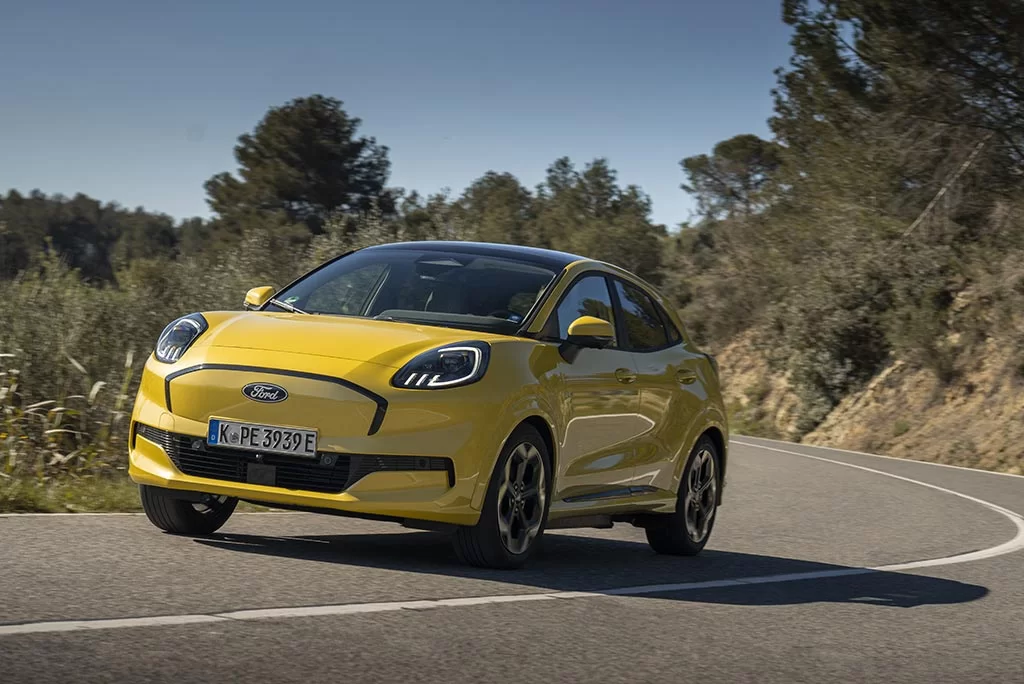 El nuevo Ford Puma Gen-E, ahora eléctrico, ofrece la misma diversión al volante de siempre