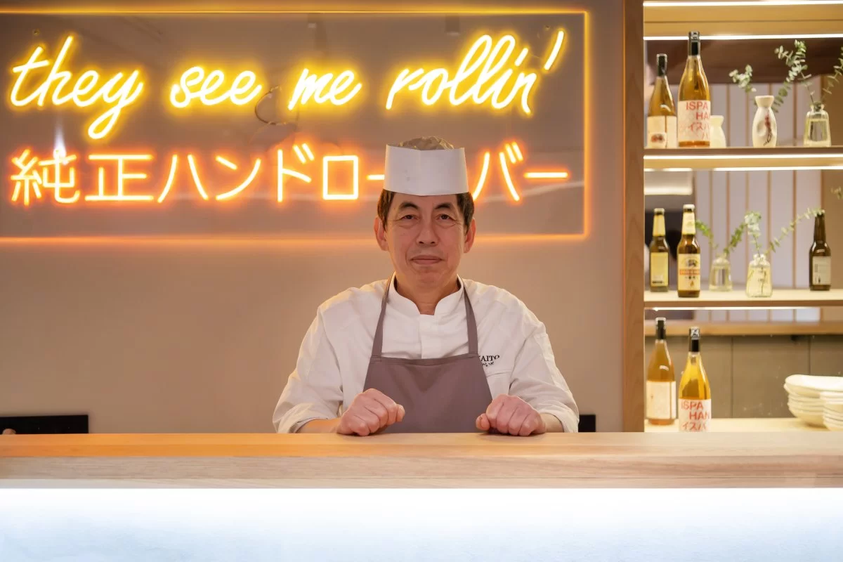 Si te gusta el sushi, apunta: Kaito Hand Roll Bar, la nueva barra de Madrid que sigue el concepto de los tradicionales hand roll bars de Tokio