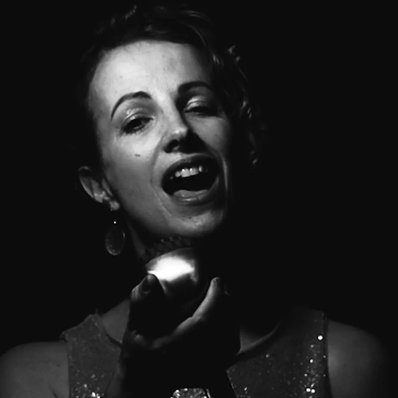 Marina Alba galardonada con el Premio Latino a la Mejor Interpretación Vocal 2025, por “Y decirte”
