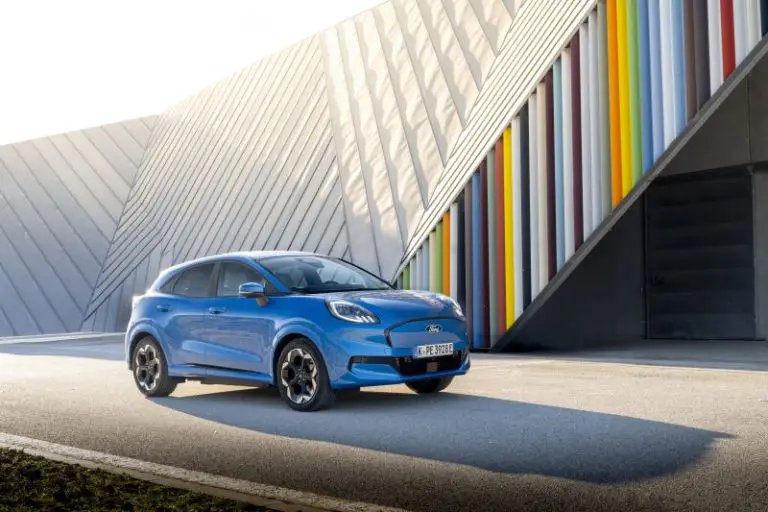 El Ford Puma Gen-E con una actualización optimizada, llegará en 2026 con una autonomía de 400 kms