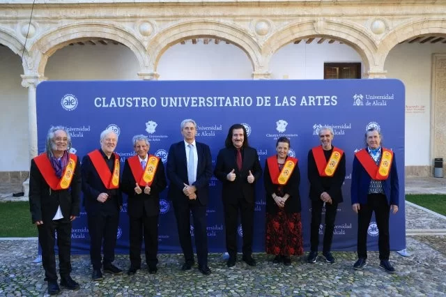 Ceremonia de entrega de títulos de Miembros de Honor del Claustro Universitario de las Artes