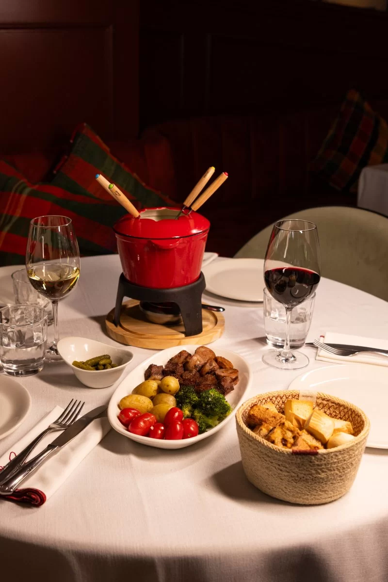 La Fonda Lironda convierte el invierno en el plan perfecto con su nueva fondue